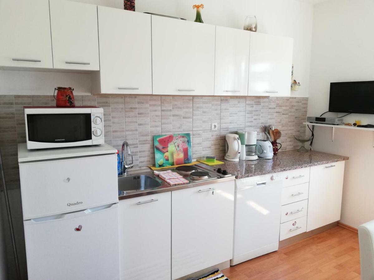 Apartment Lucia Пунат Экстерьер фото